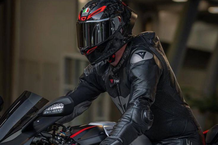 Современный подход к мужской мотоэкипировке: стиль, безопасность и технологии