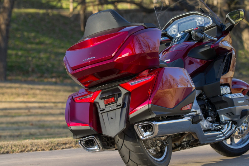 Honda Gold Wing Tour — обзор последних обновлений