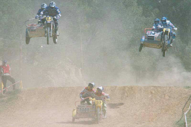 Мотокросс с коляской