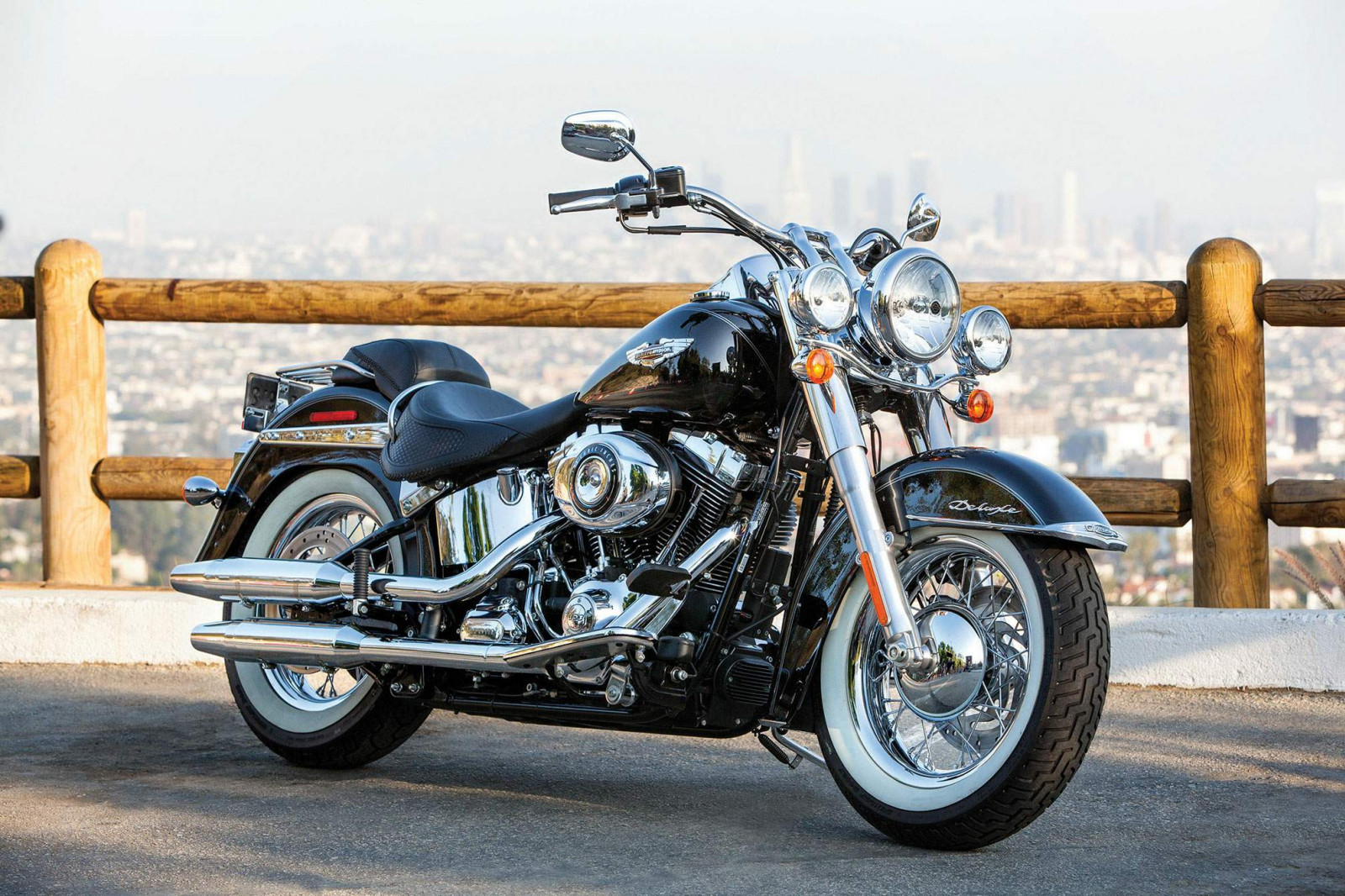 Фото мотоциклов Harley-Davidson