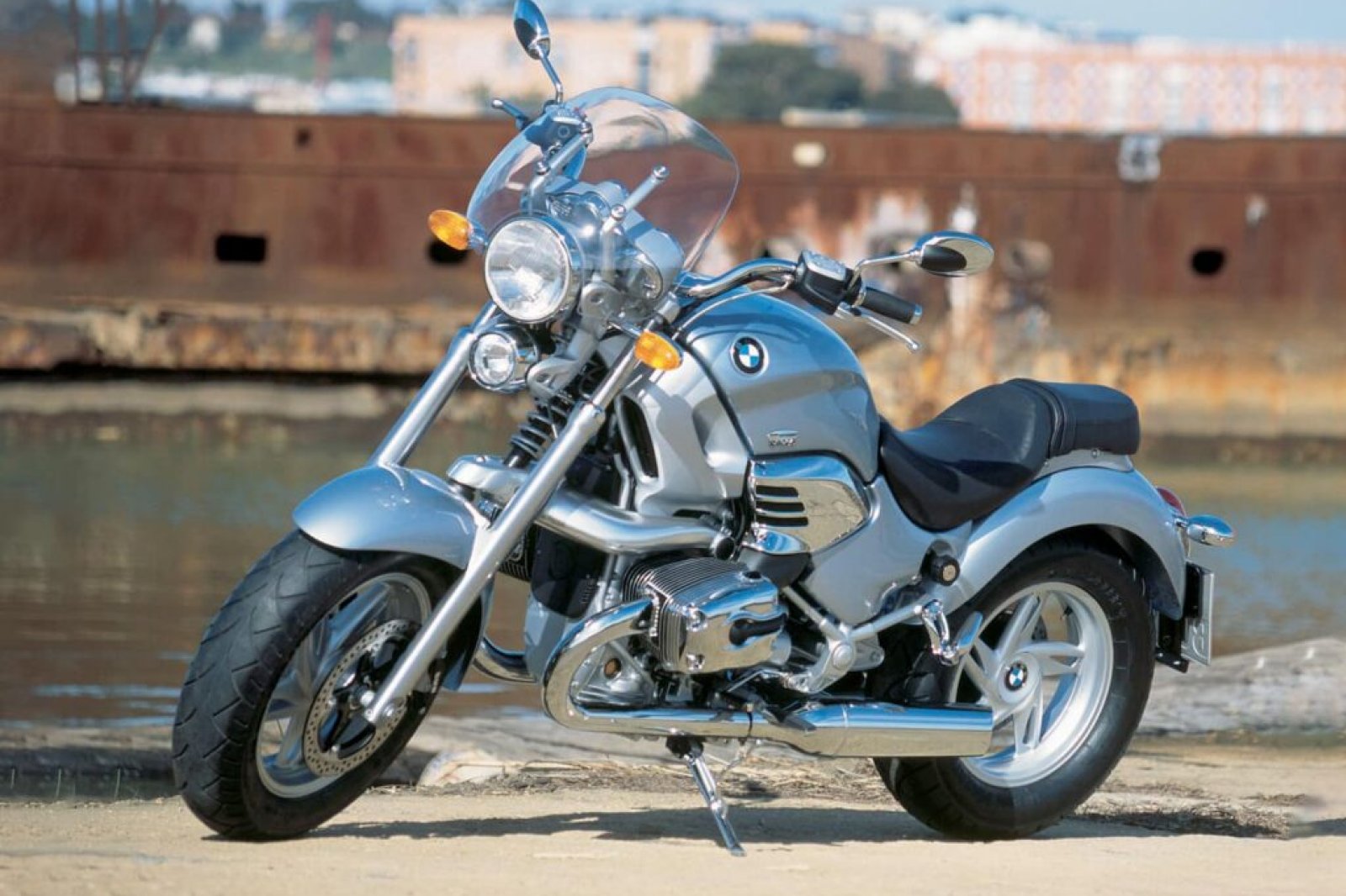 Bmw best sale r1200c bobber