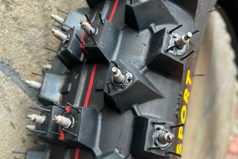 Безопасность на скользких дорогах: шины для зимы