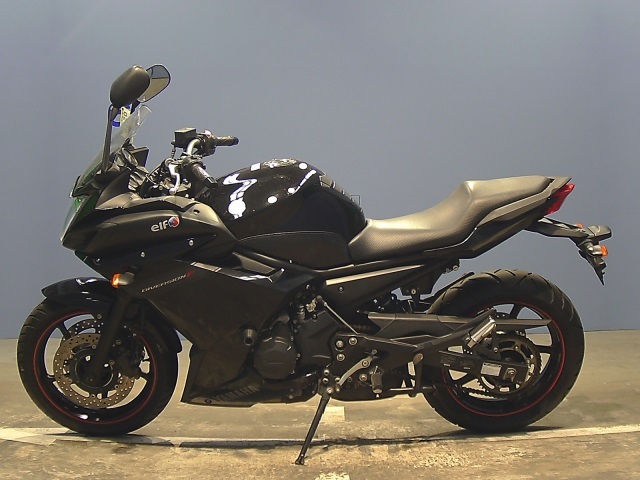 Yamaha XJ6 Diversion, 2011