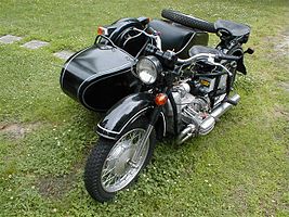 MT 16 (with sidecar), 1987