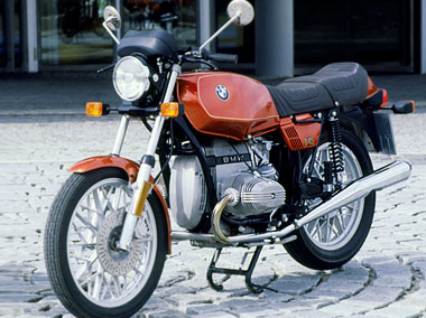 R 45, 1982
