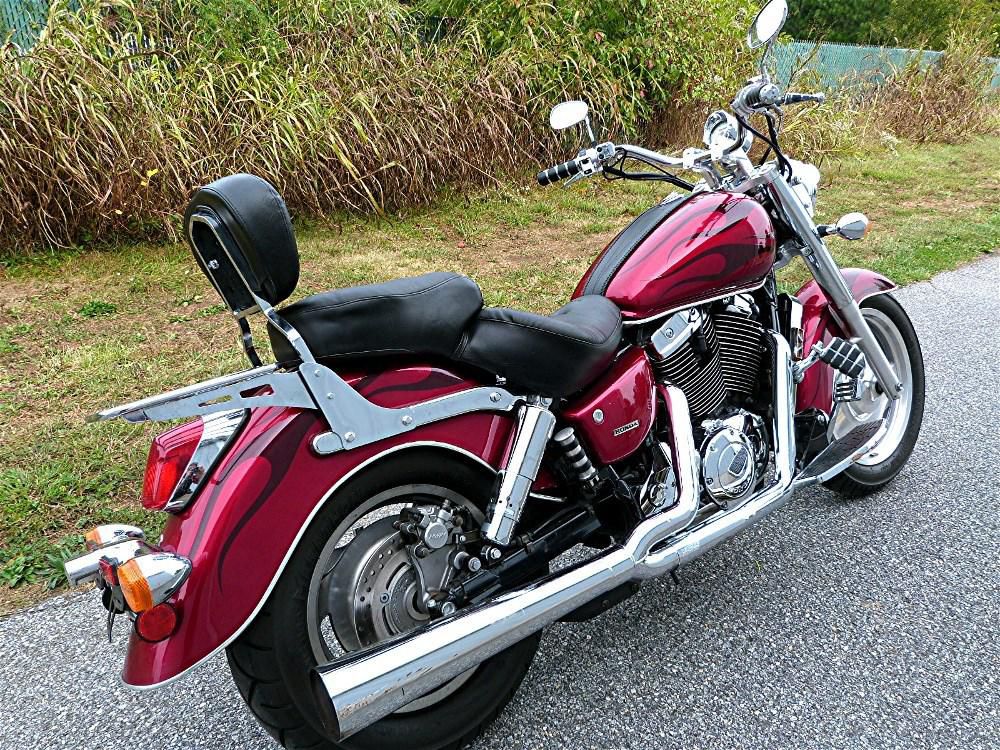 Honda vt1100. Honda Shadow 1100 Sabre. Honda vt1100c2 Shadow Sabre. Honda VT 1100 Sabre c2. Honda vt1100 Shadow Sabre.