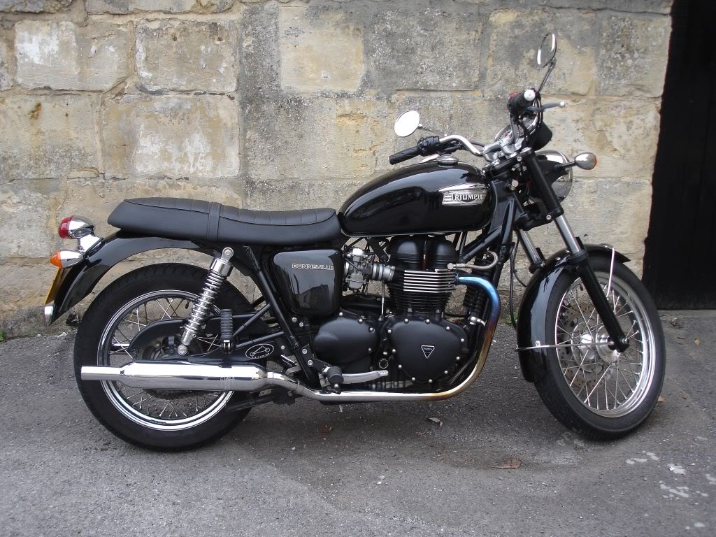 Triumph Bonneville t100 Black