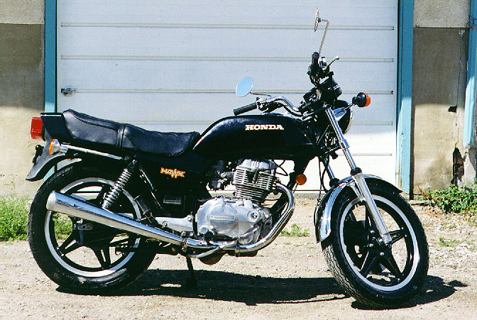 CB 400 A, 1979