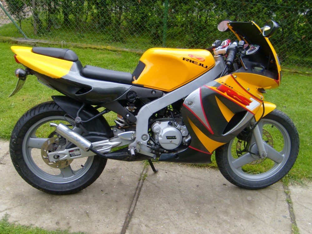 Gilera cb1