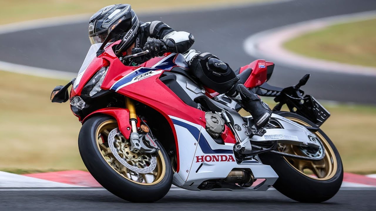 Honda CBR1000RA Fireblade, 2019 Motorcycles Photos, Video, Specs