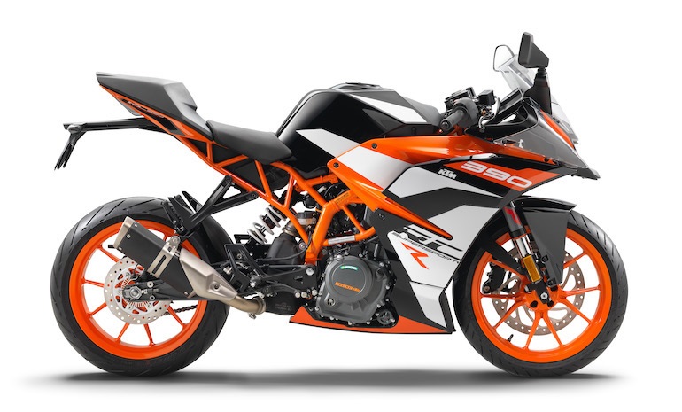RC 390, 2018