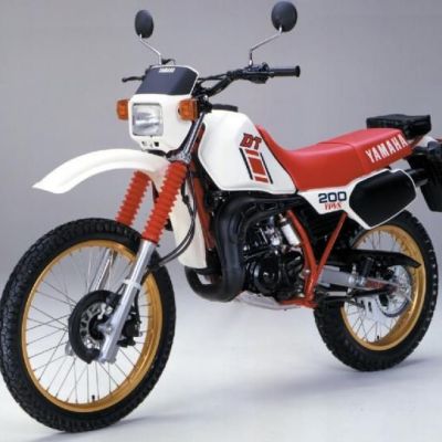 AG 200, 1980