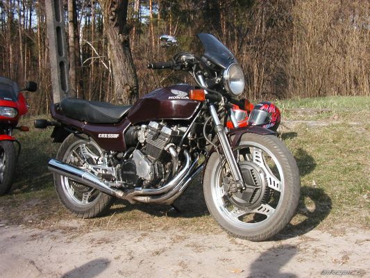 CBX 550 F (reduced effect), 1982