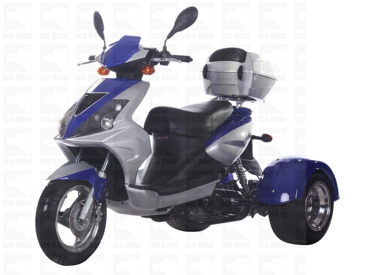 Скутер трайк. Скутер трицикл Maverick 150cc. Китайский скутер трайк.