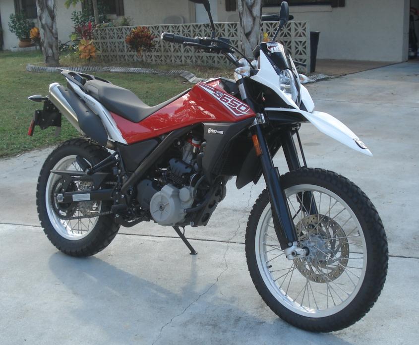 Tr 650. Хускварна 650 мотоцикл 2006. Хускварна 650 стрит. Хускварна 650 мотоцикл. Husqvarna tr650 strada.