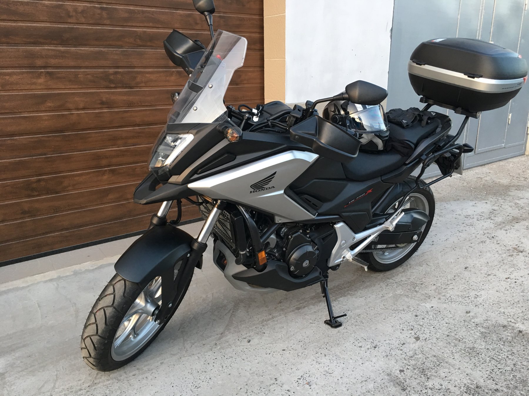 Honda nc750xd auto