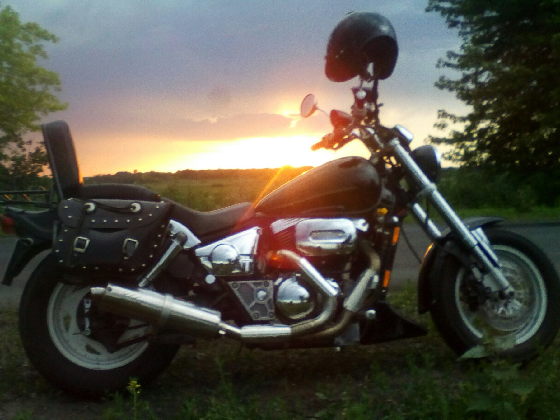 Suzuki VZ 800 Marauder, 2000 Motorcycles Photos, Video, Specs