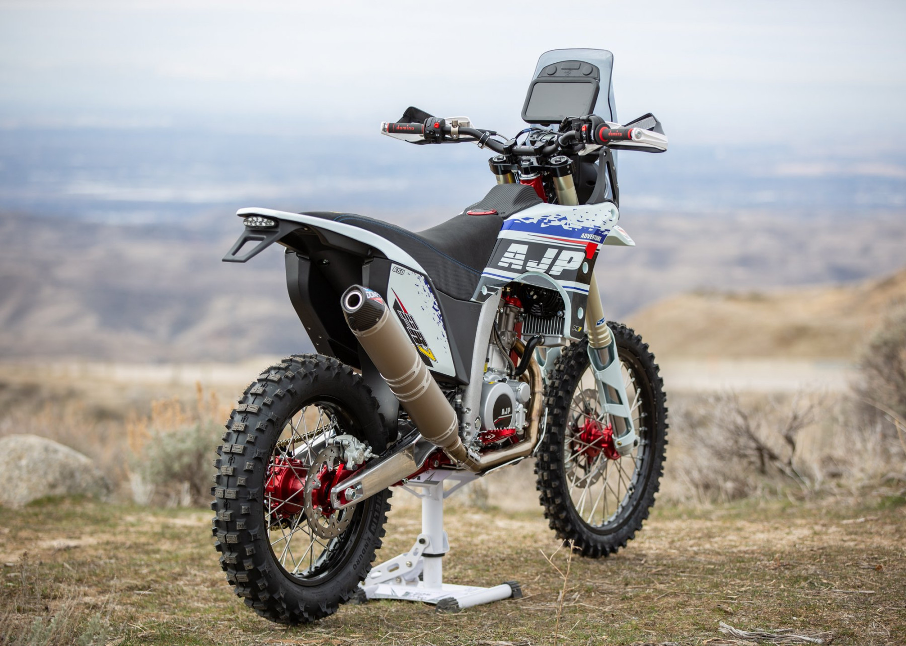 AJP PR7 650 Adventure, 2023 Motorcycles - Photos, Video, Specs, Reviews ...