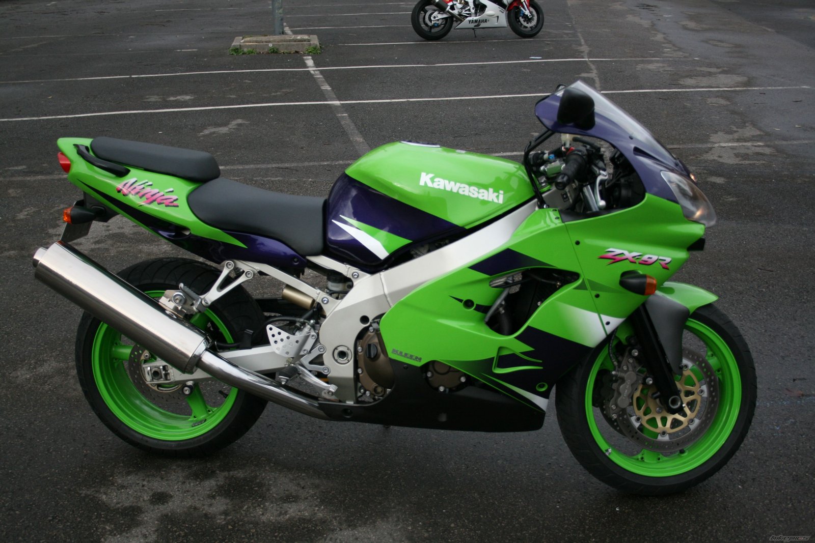 Kawasaki Ninja ZX-9R: фото, характеристики, история | Bike.Net