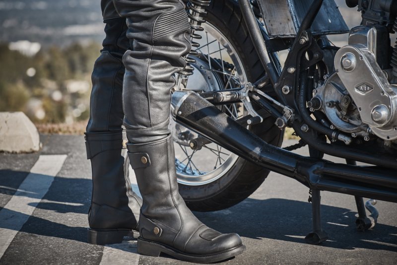Picking up the best motorcycle beginner gear