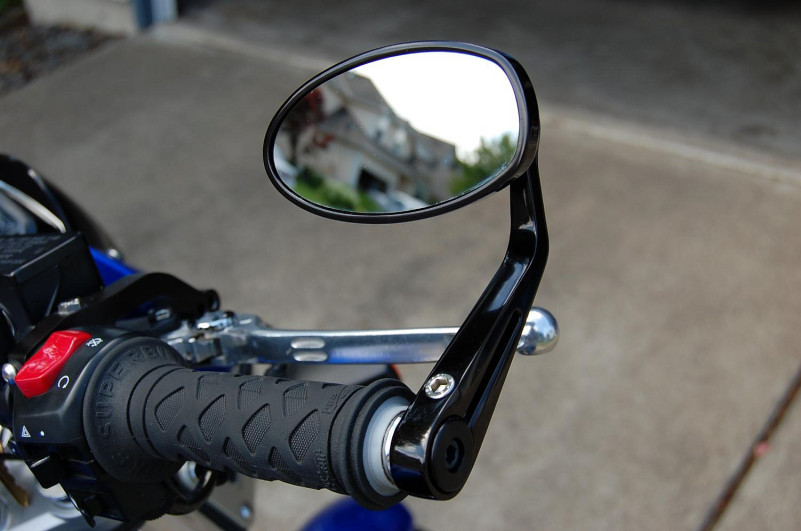 Обзор и выбор мотоциклетных зеркал: на что обратить внимание при покупке