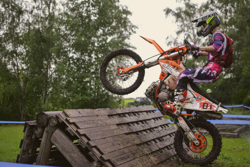 NARNIA V: грязь, адреналин и дух Лебедяни под ливнем эндуро