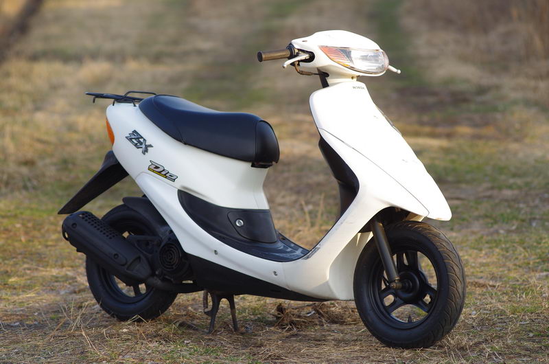 Honda dio f 18. Хонда дио 34. Мопед Хонда дио 27. Скутер Honda Dio af 27. Honda Dio af 35 SR.