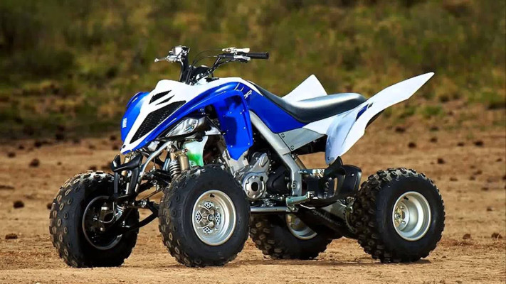Обзор квадроцикла - почему стоит купить Yamaha Raptor 700R?
