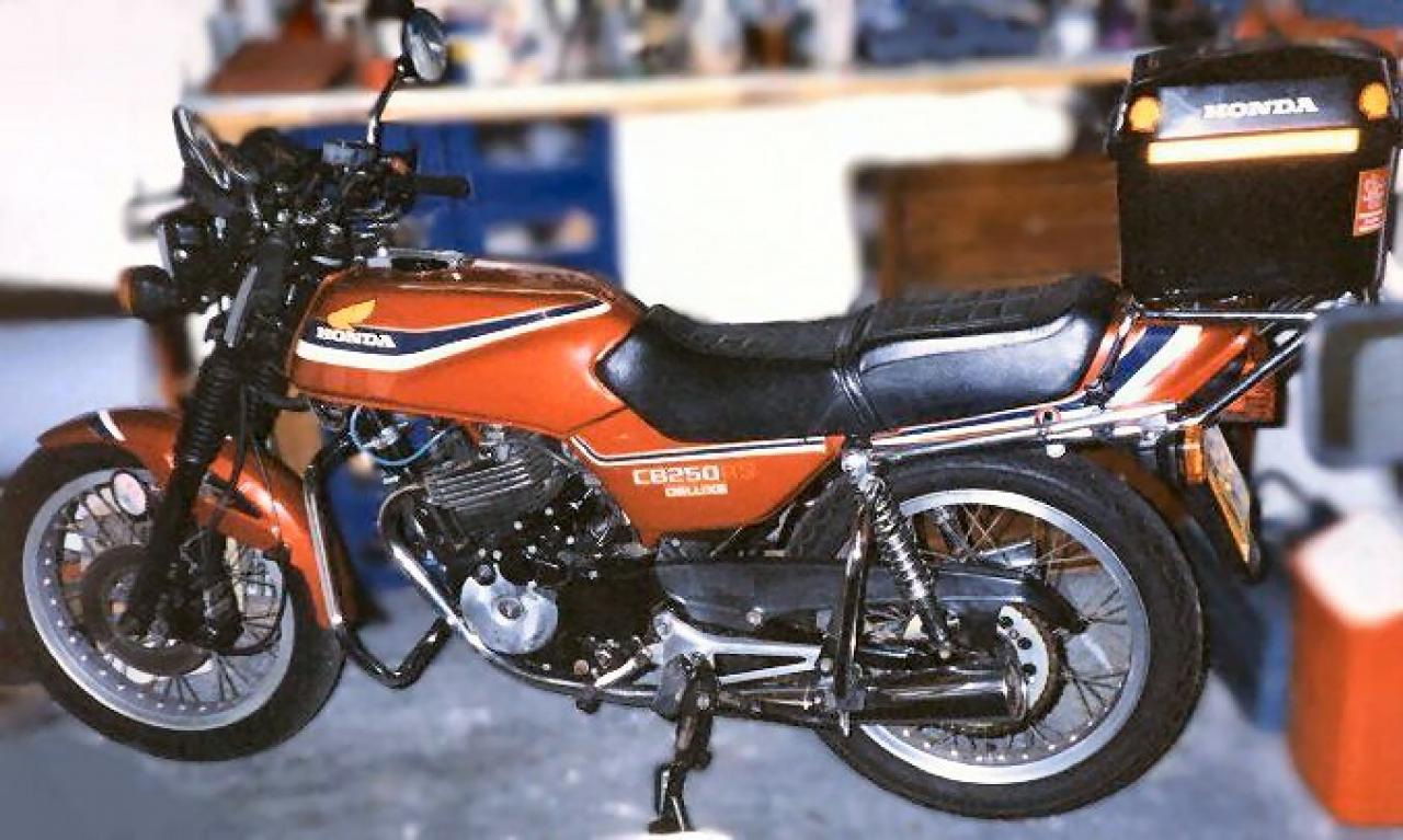 CB 250 RSD, 1985