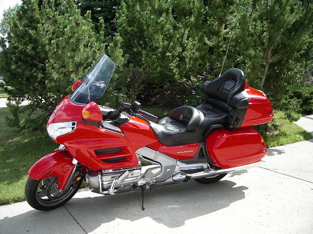 GL 1800 Gold Wing, 2004