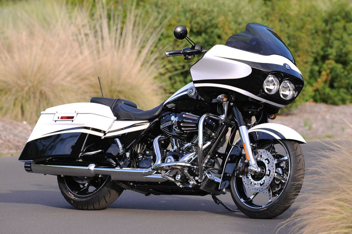 Road Glide 3, 2025