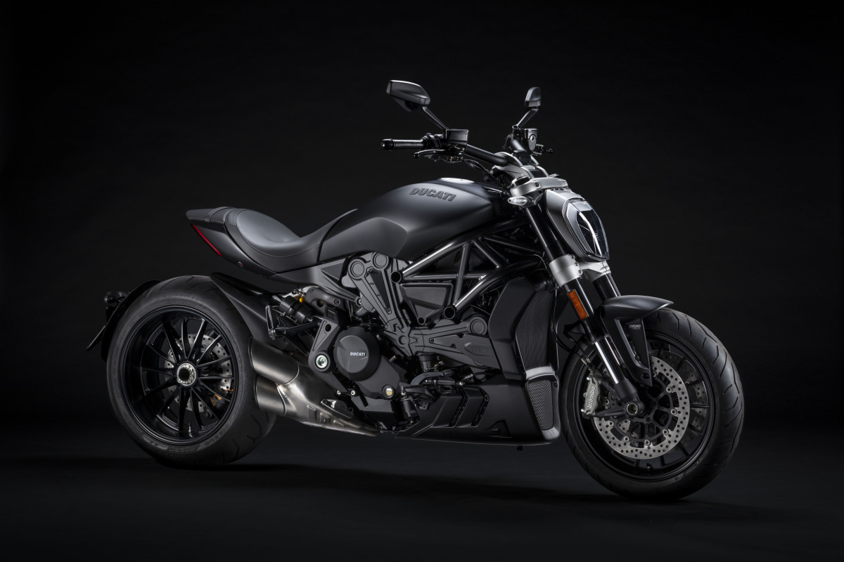 XDiavel Nera, 2024