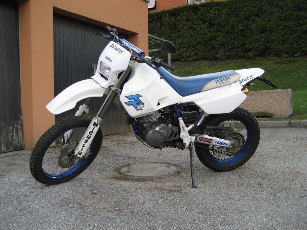 TT 600 E, 1997