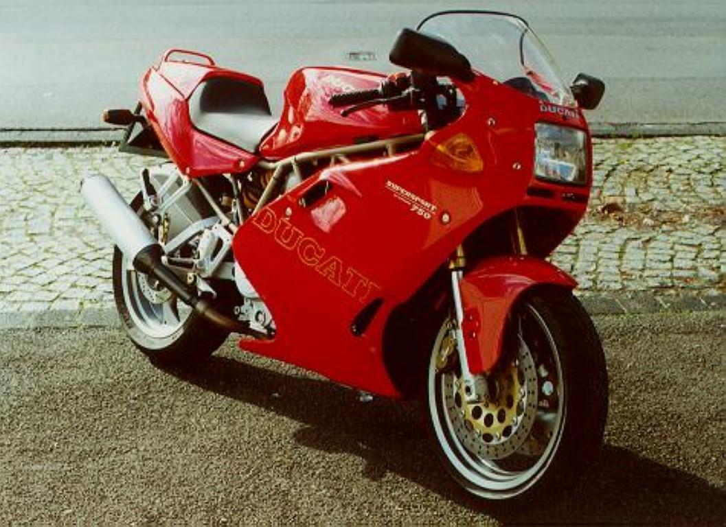 SS 750 C, 1995