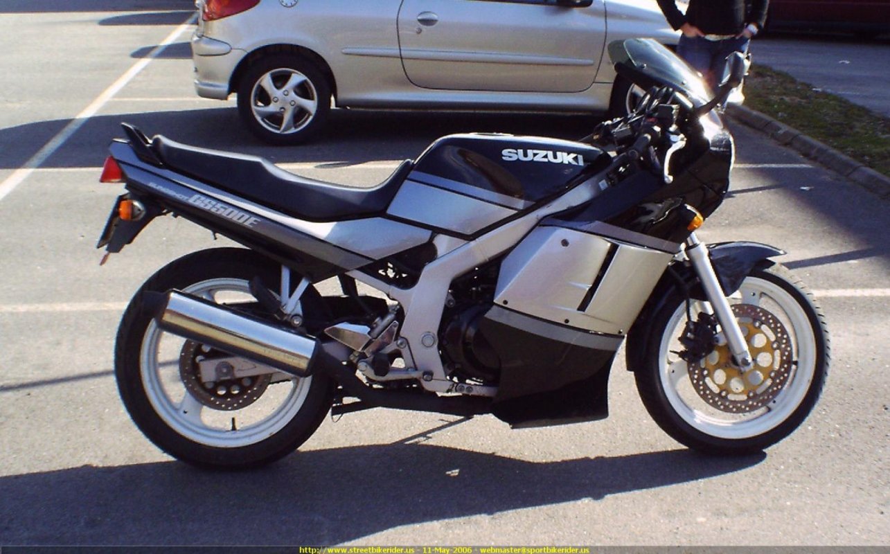GS 500 E, 1990