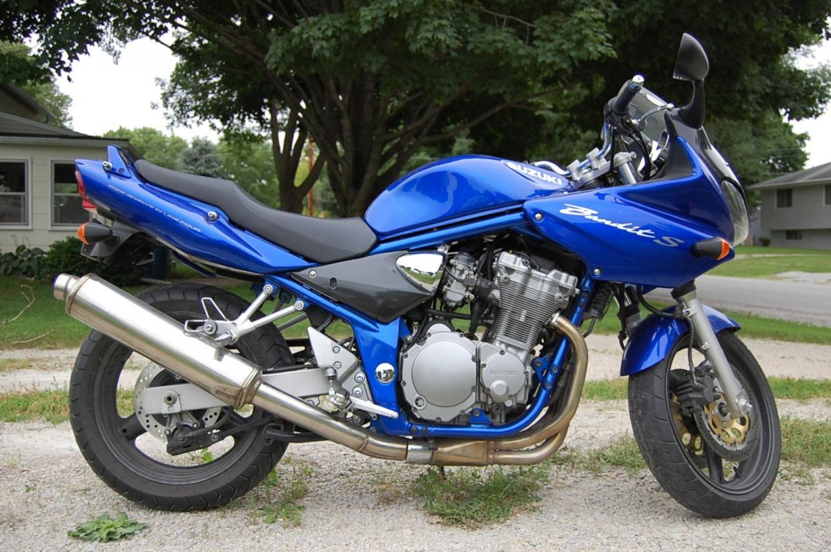 Suzuki GSF 600 S Bandit 2001 Motorcycles Photos Video Specs 