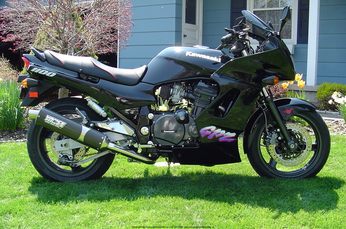 Kawasaki 1100, Motorcycles - Photos, Video, Specs, Reviews | Bike.Net