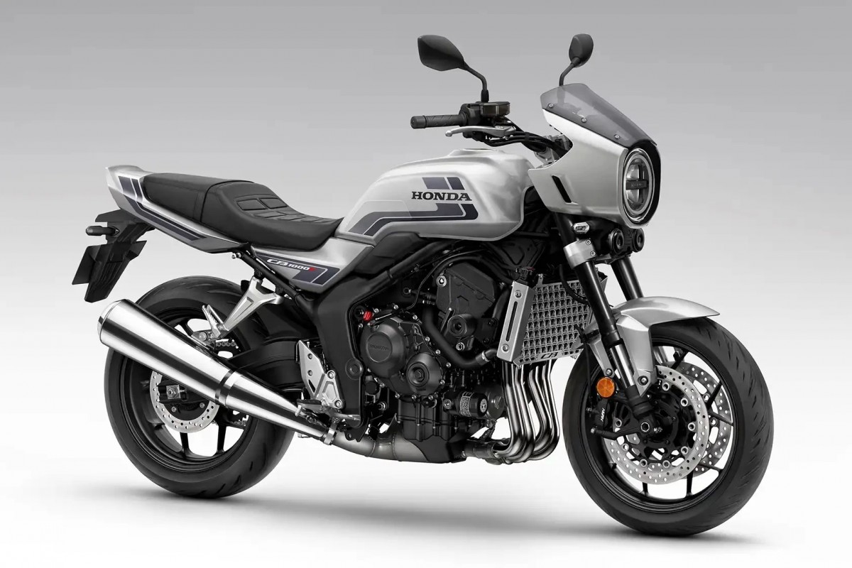 CB1000F, 2026