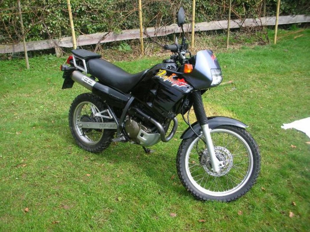 NX 250, 1994