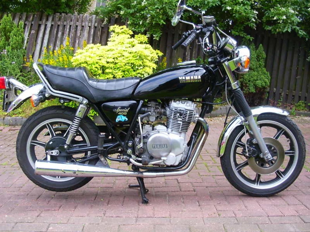 XS 400 DOHC (reduced effect), 1988