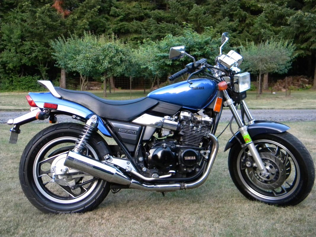 XS 400 DOHC (reduced effect), 1987