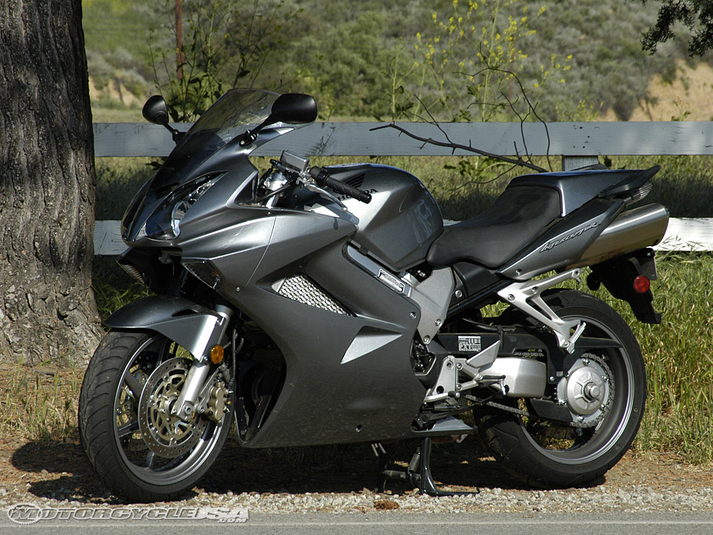 Honda Vfr 800 Fi Interceptor Abs 04 Motorcycles Photos Video Specs Reviews