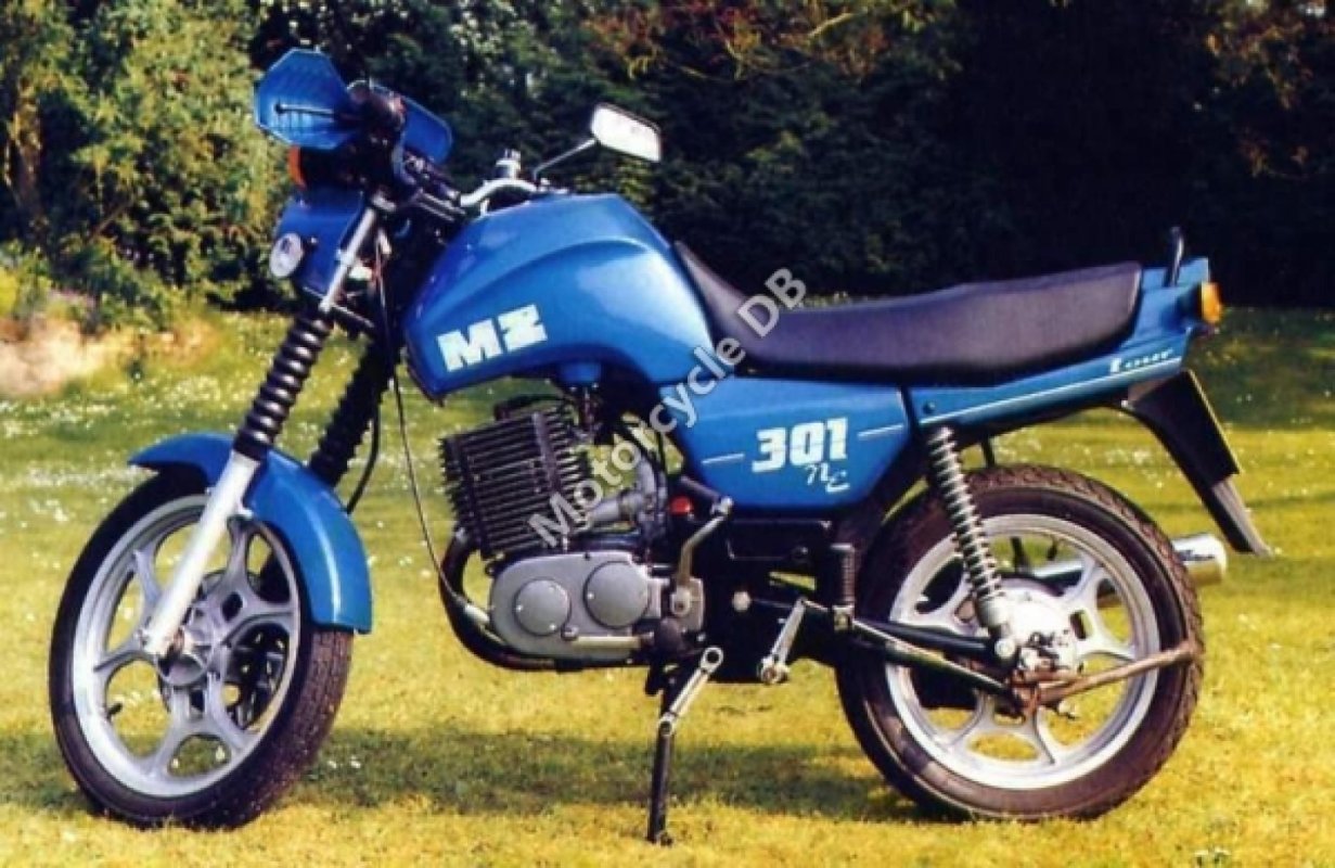 Мотоциклы ГДР MZ ETZ 250