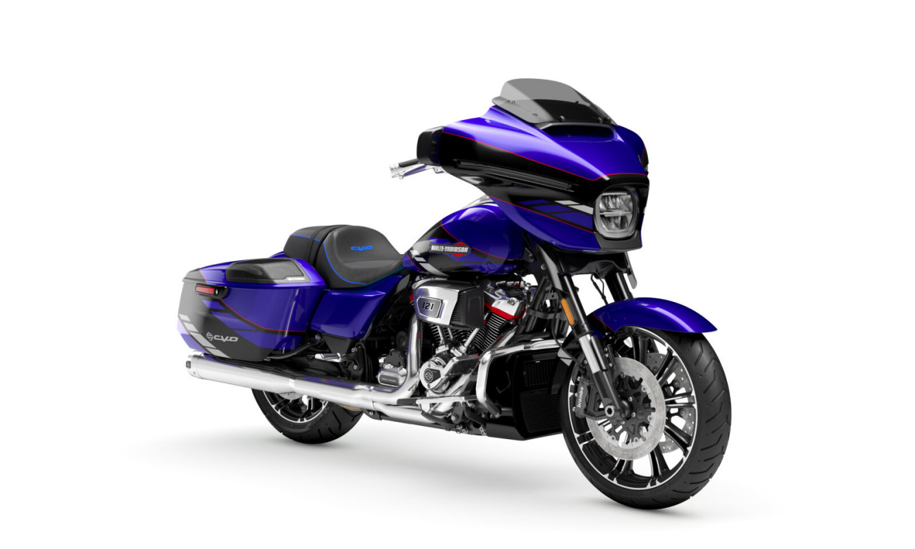 CVO Street Glide, 2025