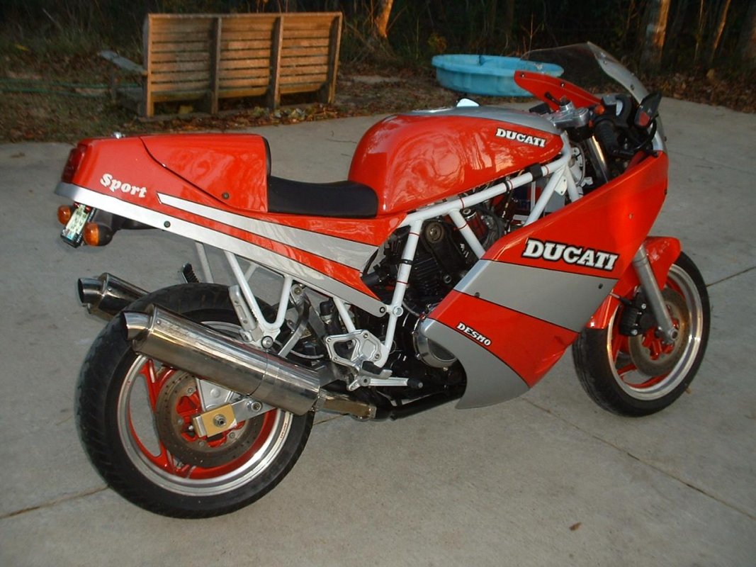 750 Sport, 1990