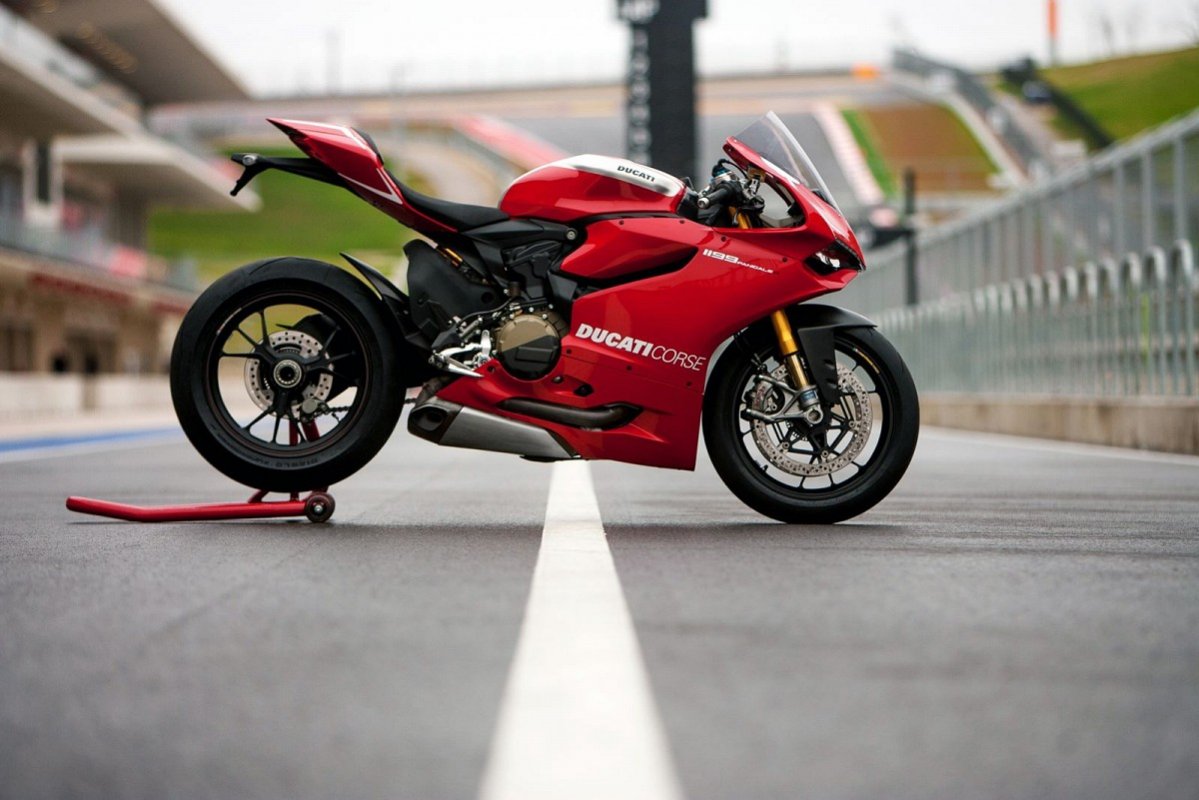 1199 Panigale, 2013
