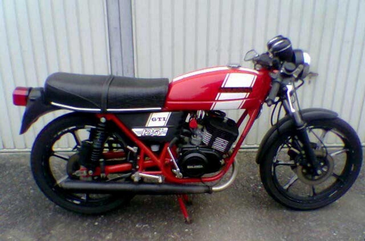 125 E 2 C Sport, 1981