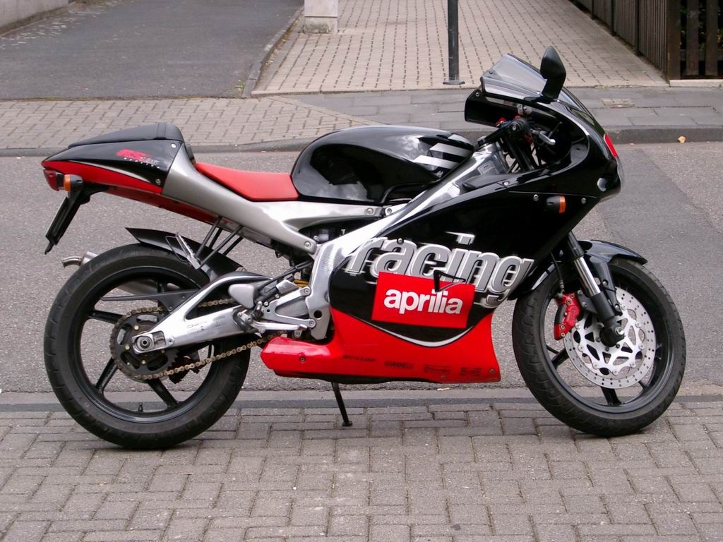 RS 125, 2000