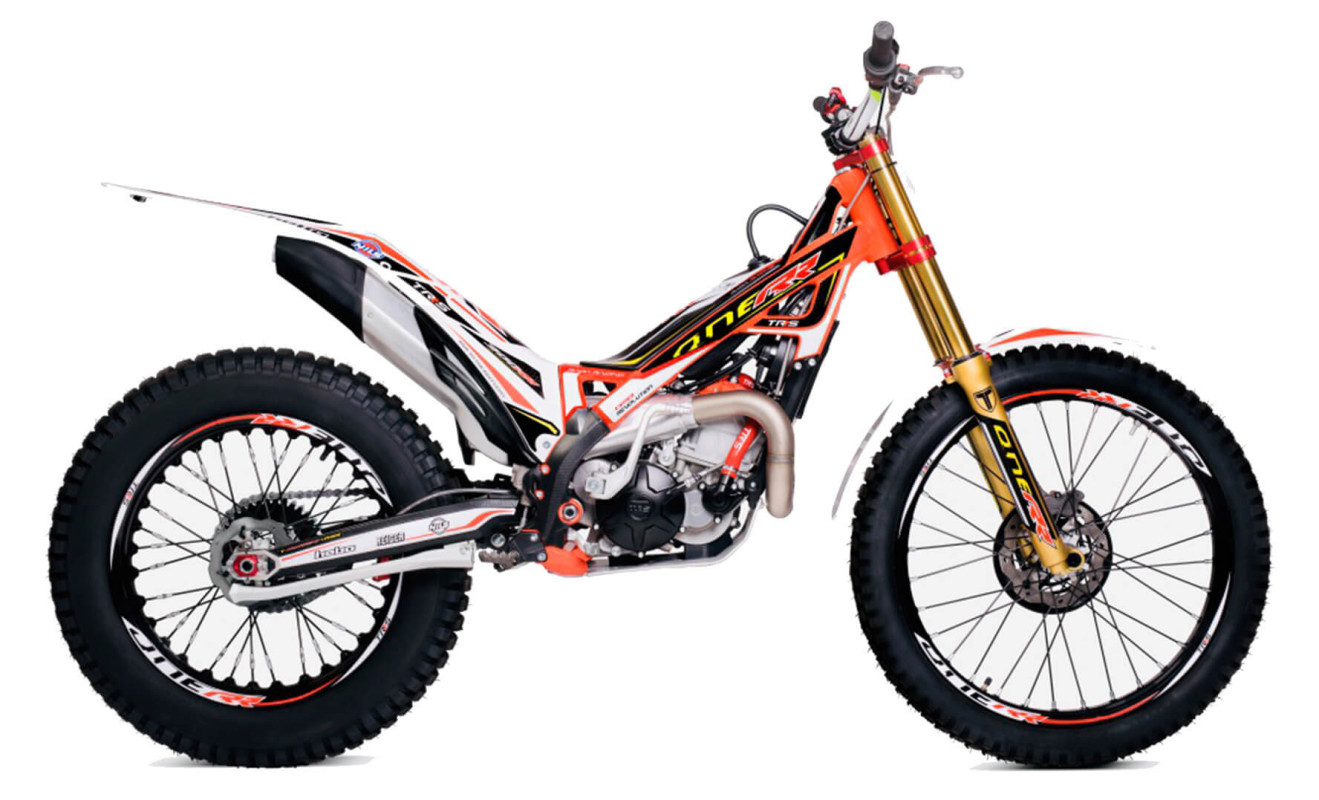 TRRS One RR 300, 2025