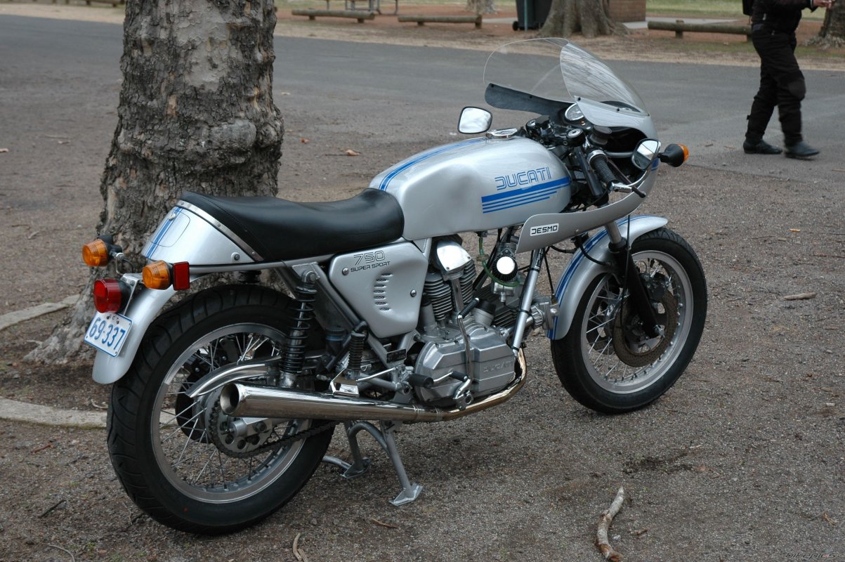 750 SS, 1976